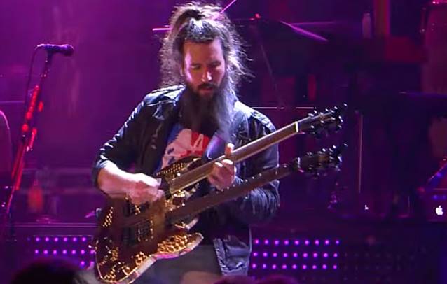 Photo 9 from Ron “Bumblefoot” Thal