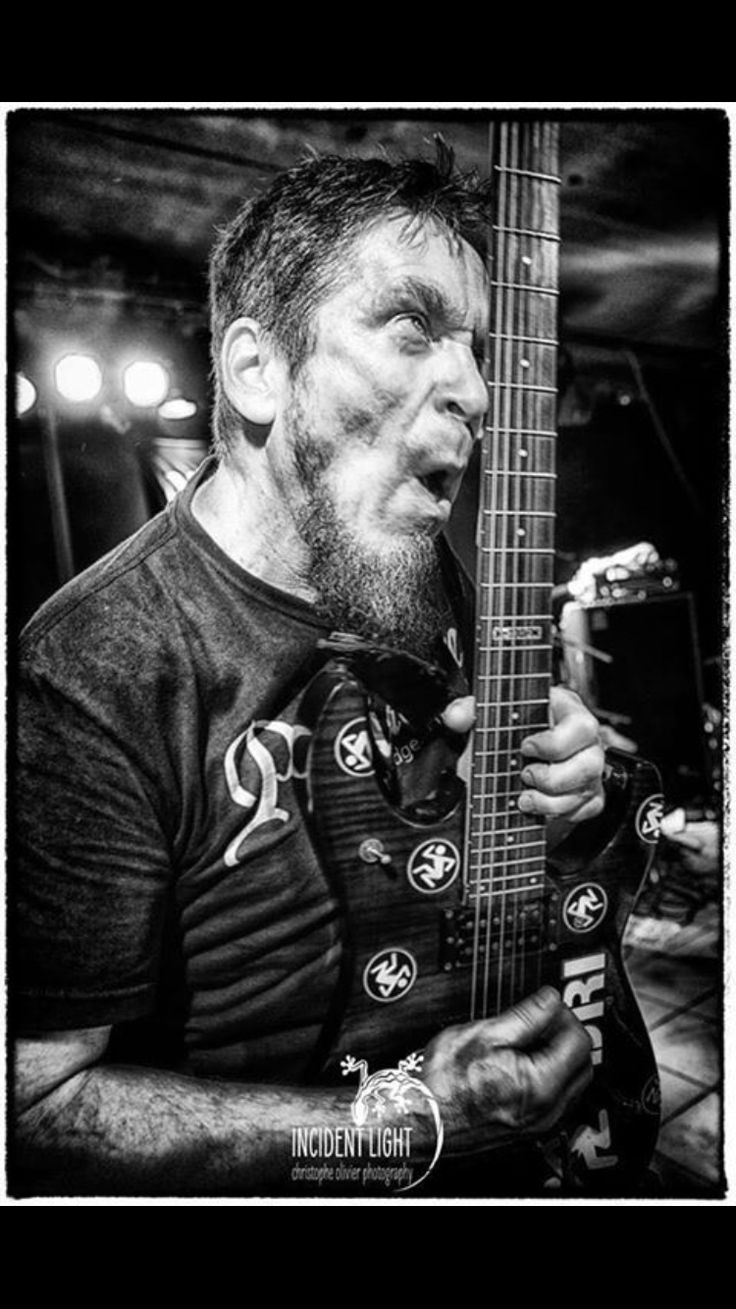 Photo 2 from Spike Cassidy