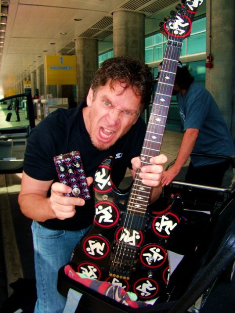 Photo 3 from Spike Cassidy
