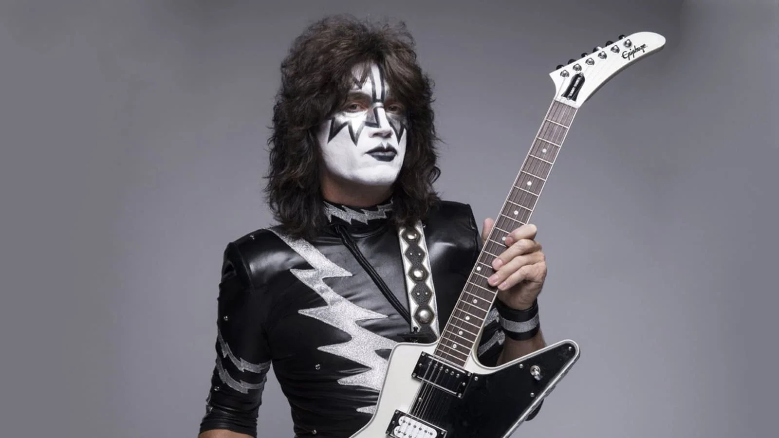 Photo 3 from Tommy Thayer