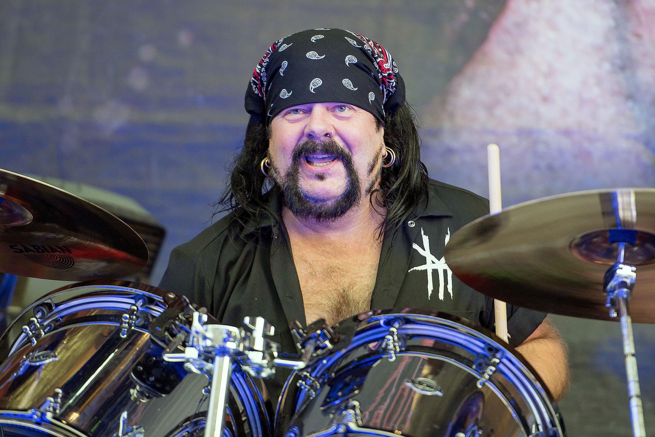 Photo 6 from Vinnie Paul