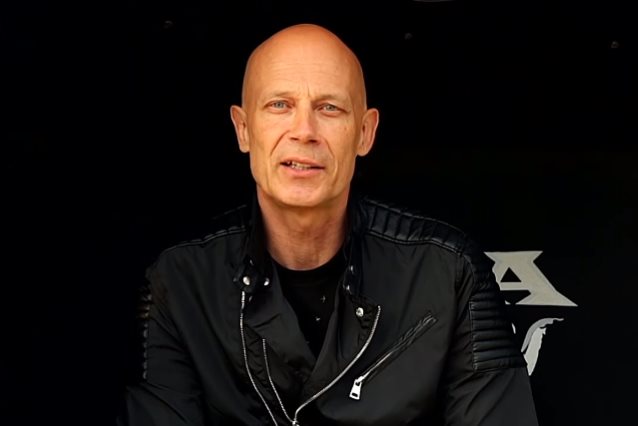 Photo 12 from Wolf Hoffmann