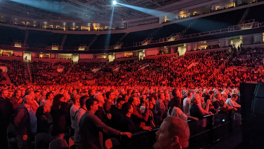 The Who Hits Back! Tour: SAP Center at San Jose, San Jose, CA, 24 ...